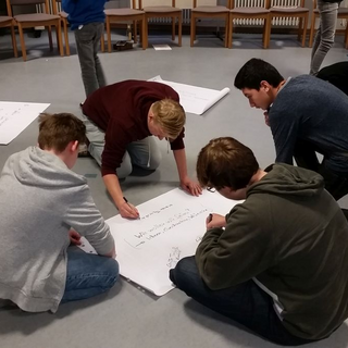 2015-11-20-09-50-55 Montessori-Schulzentrum Leipzig - Neuigkeiten - Zwischen Vampiren und Arbeit